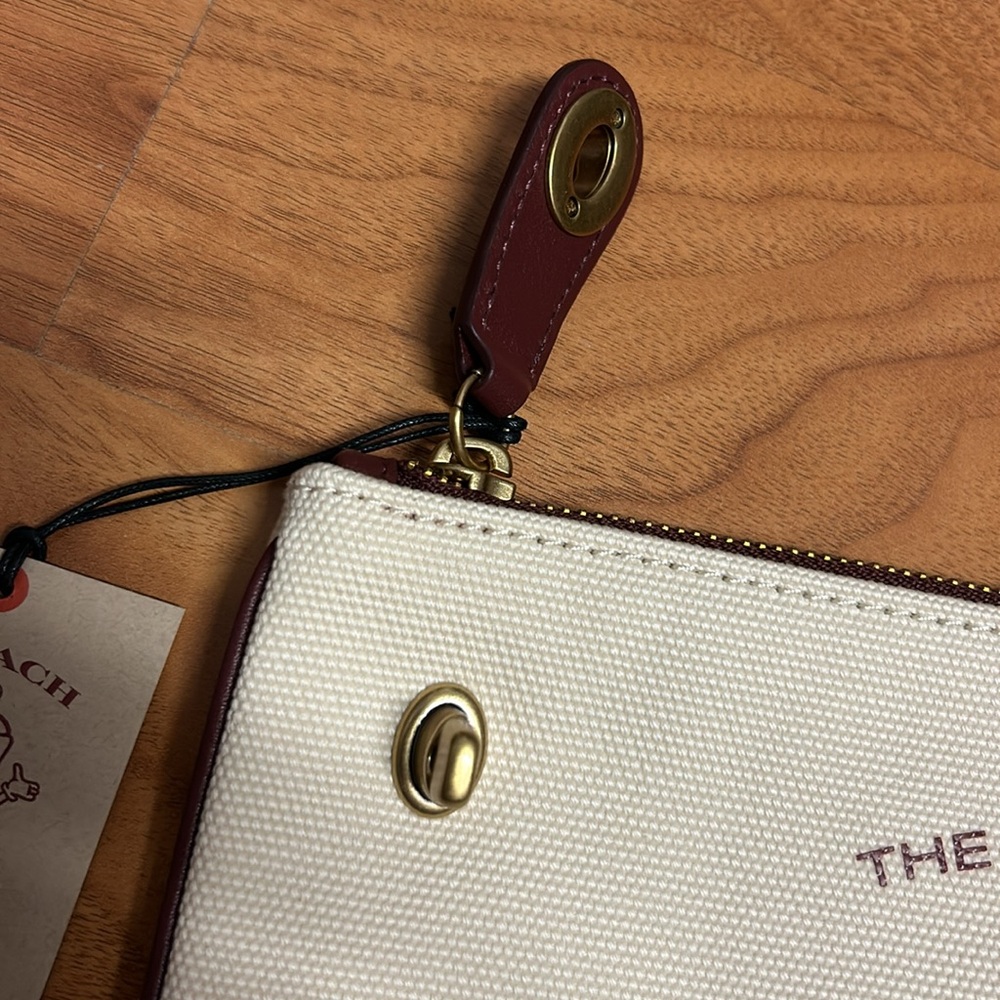 NWT Coach ✨Japan Exclusive ✨ Coach Coffee Shop Clutch - Picture 5 of 12